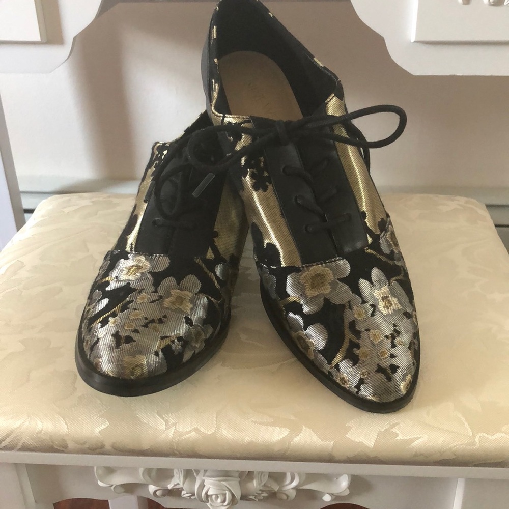 floral oxford shoes !